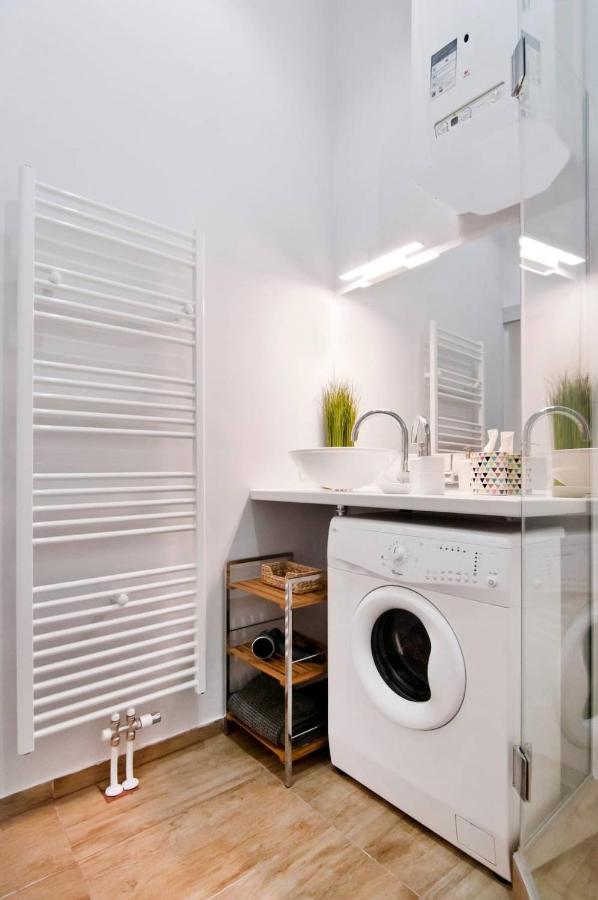 ⍟Luxurious And Bright⍟ 5 Min Walk To City Center Appartamento Vienna Esterno foto